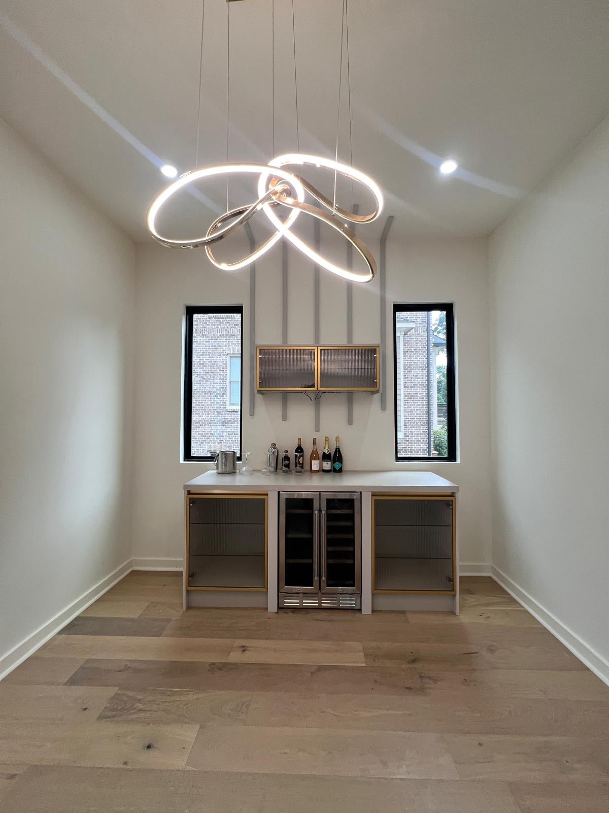 Wine Bar & Butler Pantry